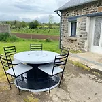 Petite Maison Dans La Prairie بيت للعطل La Pellerine (Mayenne)