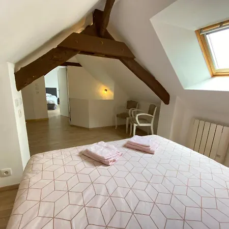 Petite Maison Dans La Prairie