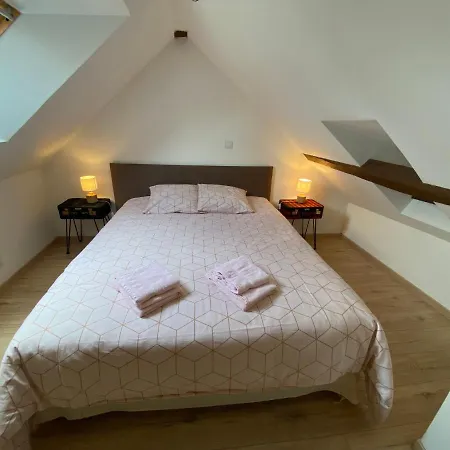 Petite Maison Dans La Prairie Ferienhaus La Pellerine (Mayenne)