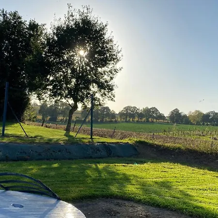 Petite Maison Dans La Prairie * La Pellerine (Mayenne)