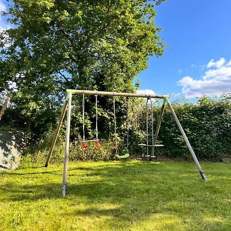 Petite Maison Dans La Prairie *