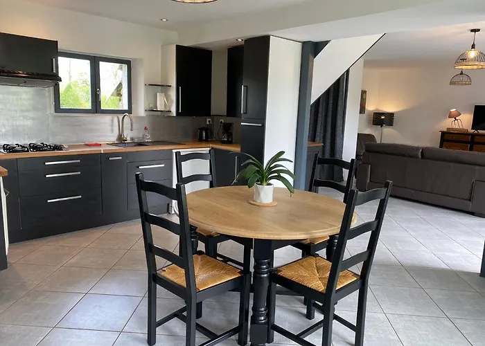 Prázdninový dům Petite Maison Dans La Prairie La Pellerine (Mayenne)